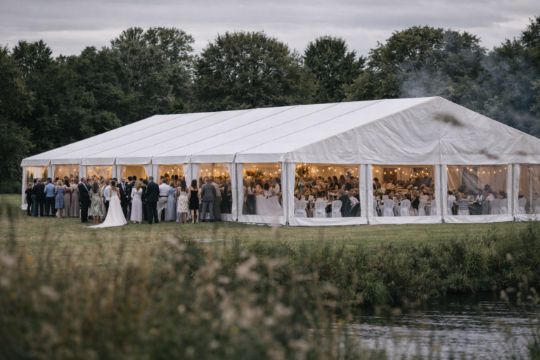 Festzelt mieten für Hochzeit in Brandenburg